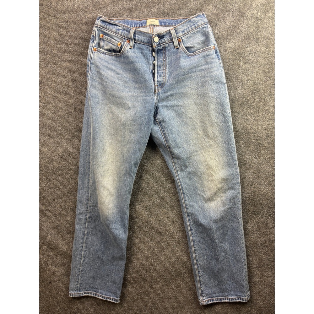Levis 501 Curve Jeans Womens 30 Light Wash Straight Leg Button Fly Denim
